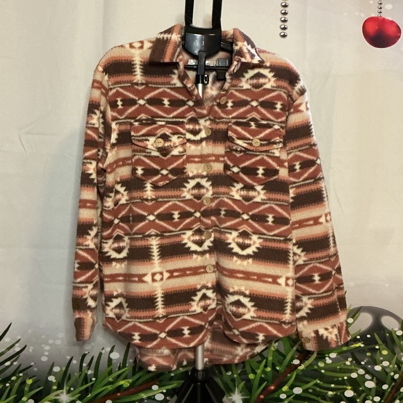 CBRAND Shacket - Picture 1 of 2